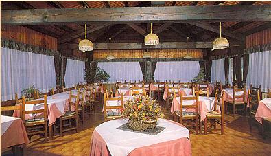 Alp Hotel Аоста Ресторант снимка